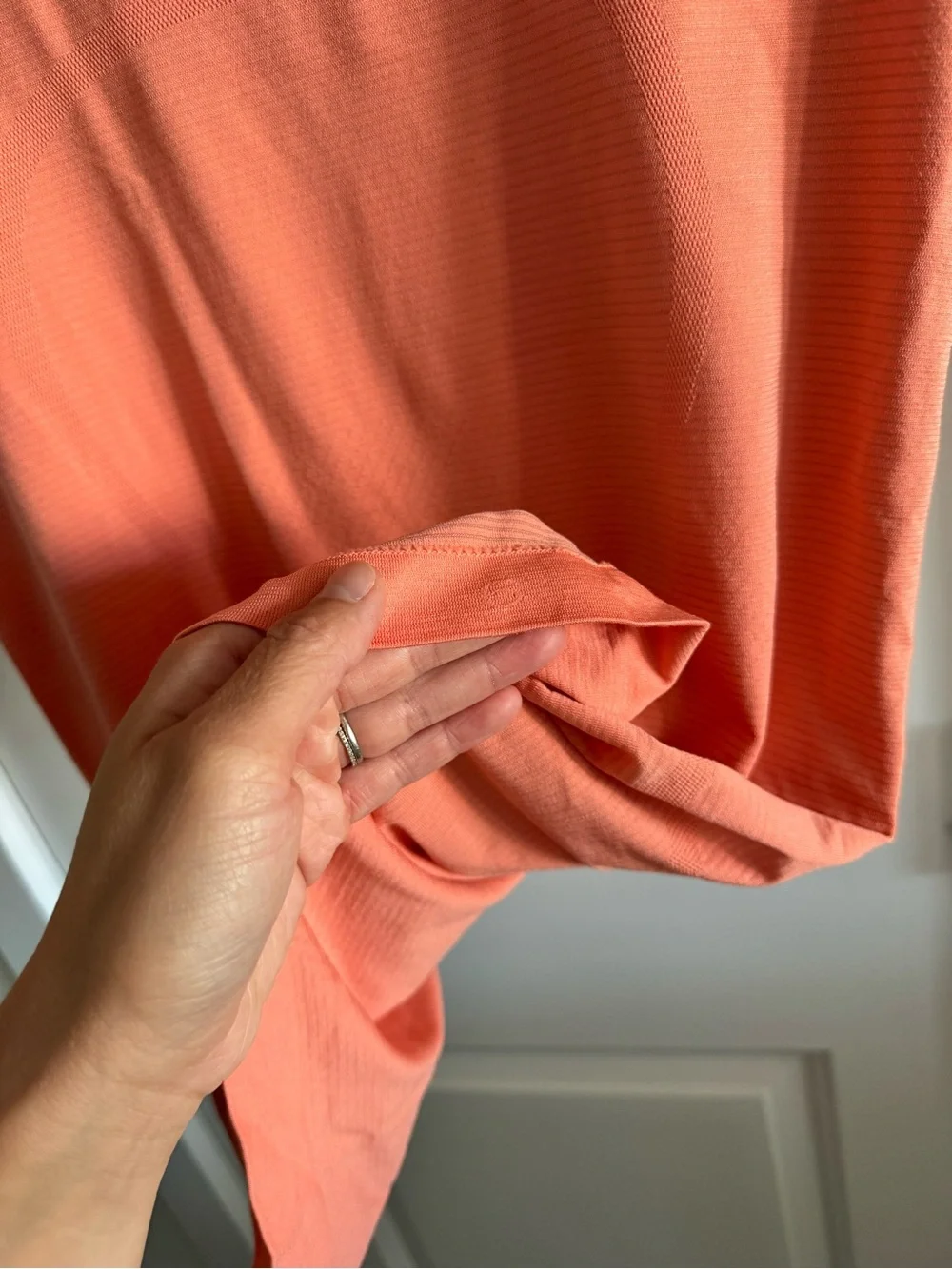 lululemon athletica lightweight coral